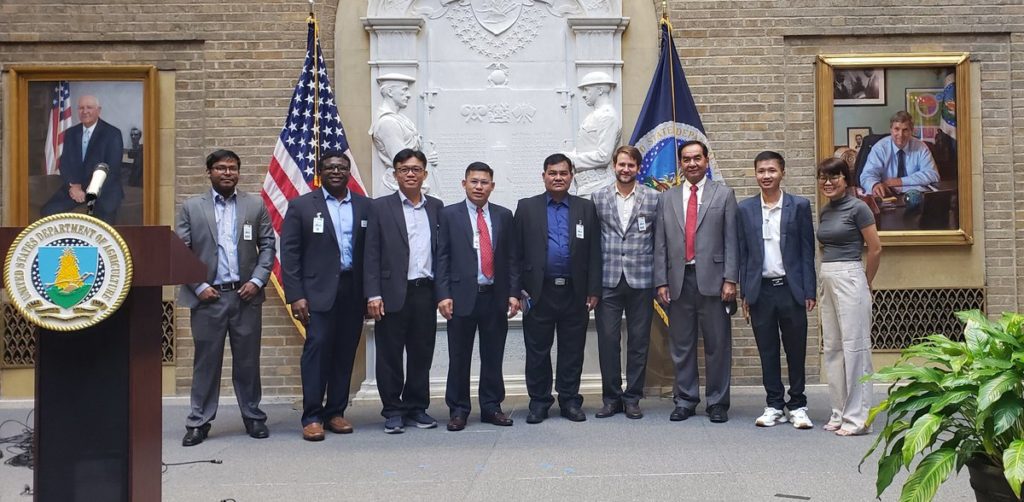 Cochran Fellos and Andrew Muhammad visiting USDA in Washington, DC
