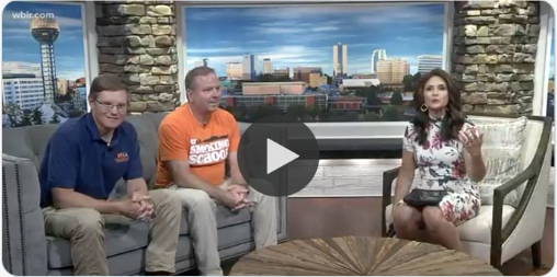 Chris Boyer teamed up with George Ewart from Dead End BBQ in this WBIR news feature on the UTIA Smoking School.
