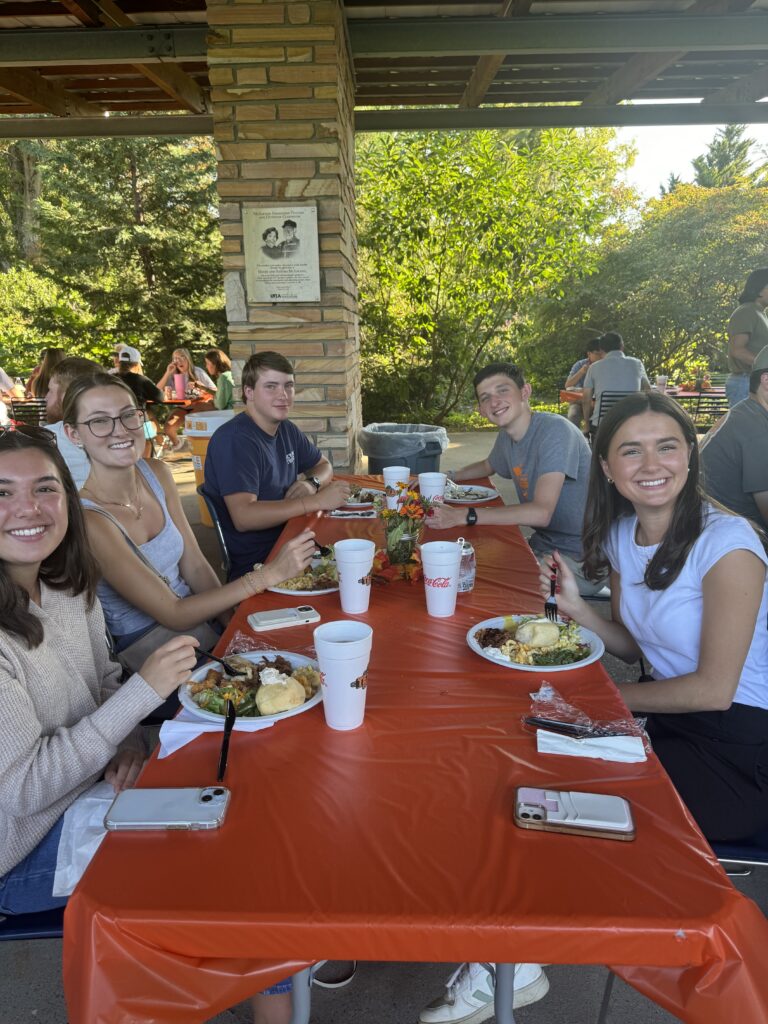 Students enjoying the Fall 2024 picnic